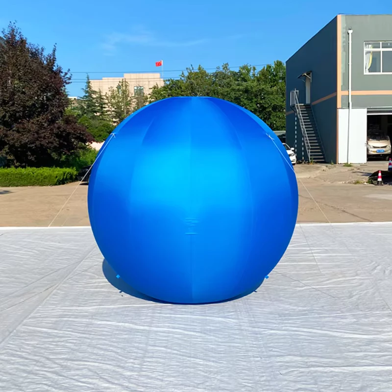 Decorazione gonfiabile personalizzata blu a forma di pallone, modello a tenuta d'aria, pallone pubblicitario gonfiabile gigante