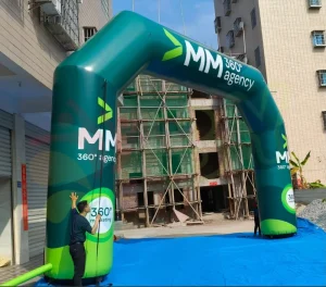 ซุ้มเป่าลมสำหรับกิจกรรมกลางแจ้ง พร้อมเครื่องเป่าลม วัสดุ PVC สำหรับโฆษณาโปรโมชั่น