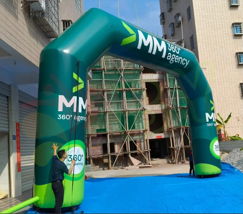 Arco Inflável para Eventos ao Ar Livre com Ventoinha em Material PVC, Inflatáveis Promocionais de Publicidade