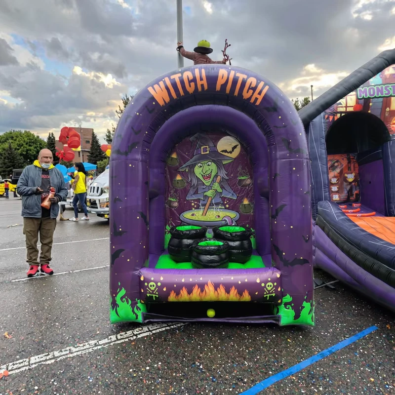 Outdoor Funny Inflatable Carnival Sport Game Customized Commercial Ball Throwing Shooting Game for Halloween