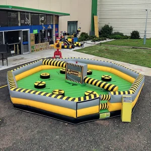 Outdoor Inflatable Wipeout Carnival Sport Adults Inflatable Toxic Meltdown Sweeper Rotating Machine Obstacle Course Game