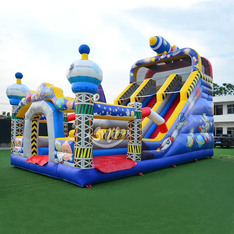 Kastil Loncat Alien Luar Angkasa Inflatable dengan Seluncuran untuk Anak-anak