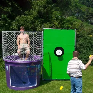Outdoor Water Sports Inflatable Castle Amusement Dunking Machine Equipment Carnival Party Inflatable Dunk Tank