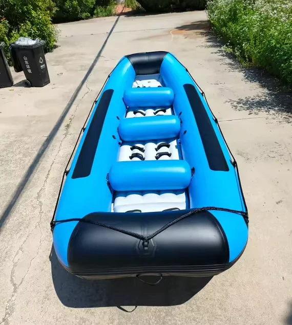 Bateaux flottants en PVC utilisés pour les compétitions de sports nautiques, vente directe de l'usine de yachts