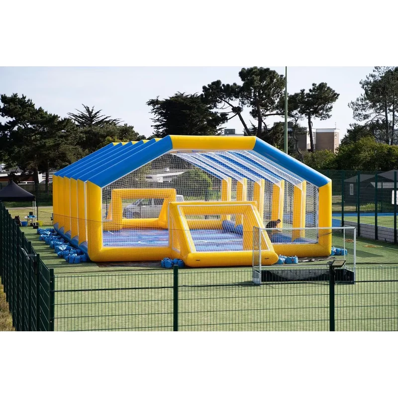 Campo sportivo gonfiabile per calcio in PVC, arena sportiva gonfiabile, struttura a telaio ermetica