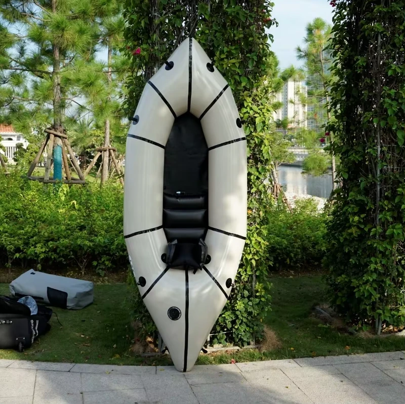 Packraft Besar Inflatable PVC Ringan Putih Kuning untuk Rafting Perahu Drifting