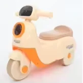 Mobil Mainan Seluncur Plastik untuk Bayi dan Anak-anak, Trike Anak dengan Musik dan Lampu, Seluncur Motor Anak yang Aman Tanpa Daya