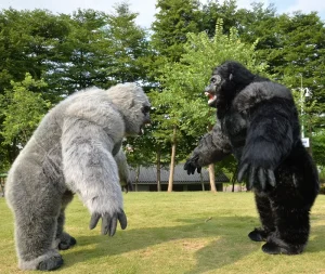 Plush Mascot Cosplay Clothing Inflatable Gorilla 2 M 2.6 m Custom Animal Panda Tiger Elephant Bear Koala Walking Mascot Costume