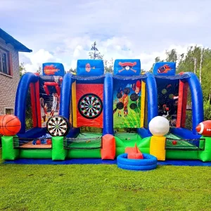 Sfida sportiva gonfiabile 4 in 1: canestro da basket gonfiabile, calcio, giochi di carnevale