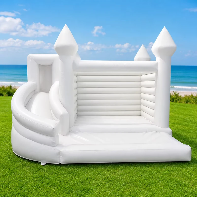 Castillo Inflable Profesional para Bodas Crea un Ambiente Romántico y Alegre
