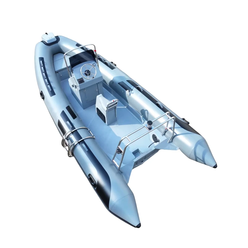 Iate inflável RIB520 com casco deep-V de fibra de vidro com motor externo, certificado CE