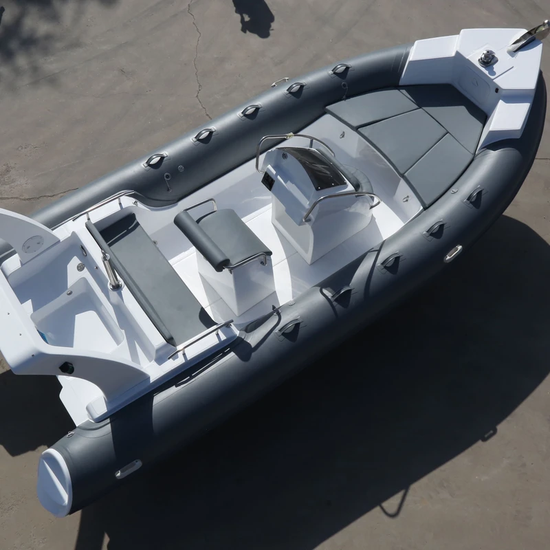 RIB600 6m RIBボート 硬質船体のファイバーグラスインフレータブルボート