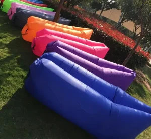 Sofá de Ar Portátil para Praia - Cama de Camping Inflável Dobrável de Design Moderno - Saco de Cama Eco PVC