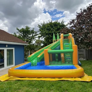 Petite glissade d'eau gonflable pour enfants et adultes, château gonflable pour événements festifs