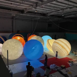 Sistem Tata Surya Inflatable Planet Dekoratif Mars Venus Saturnus Merkurius Bulan Bumi Snow Globe Balon Lengkung dengan Lampu
