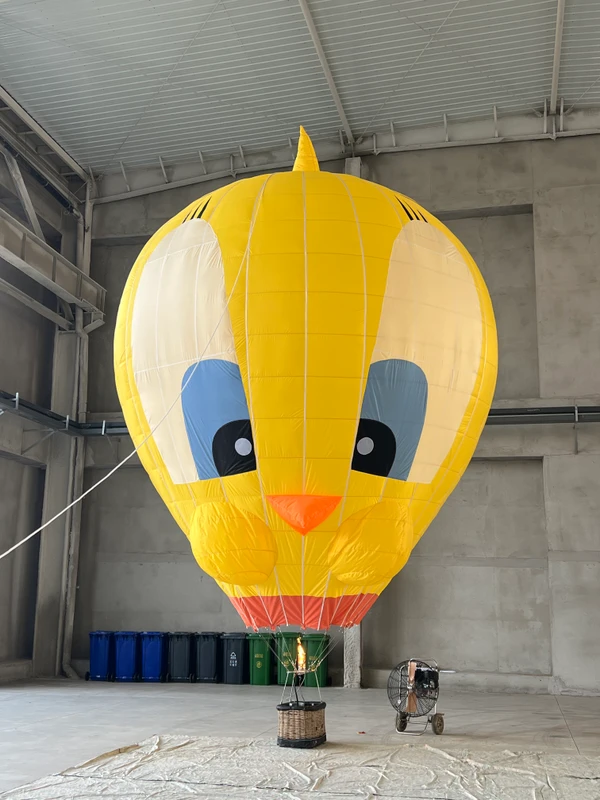 Special shaped Customized Logo Waterproof CE Certified 10-12ft Inflated Height Outdoor Use Inflatable