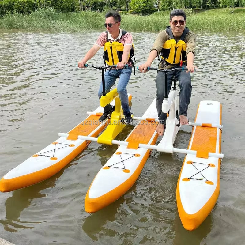 Sepeda Air Inflatable Stabil untuk 2 Orang, Desain Dual Hull, Sepeda Bertenaga Pedal PVC untuk Rekreasi di Danau dan Laut