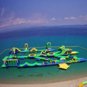 TÜV-zertifizierter Aufblasbarer Schwimm-Wasserhindernisparcours, Wasserpark-Spiele-Hersteller