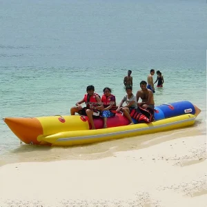 Ban Terinflasi yang Dapat Ditarik Perahu Pisang Inflatable Permainan Air Mengapung untuk Dewasa Peralatan Olahraga Air Lainnya