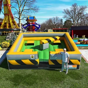 Jogo Inflável U-Rides Attraction 5m X 5m em PVC para 4 Jogadores, Fácil de Montar para Uso ao Ar Livre