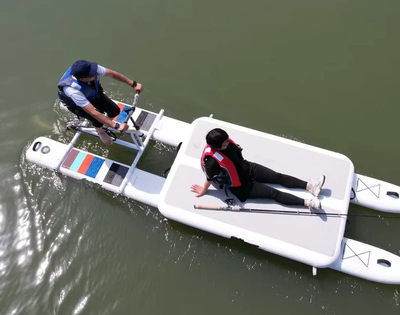 เรือพายแบบลอยน้ำสำหรับตกปลาและคายัค
