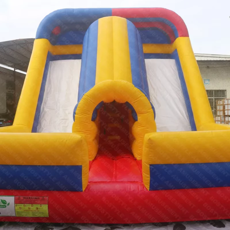 Seluncuran Bouncy Inflatable Basah Kering Mainan Inflatable untuk Anak Kombinasi Seluncuran